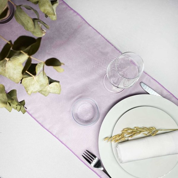 Chemin de Table en Organza parme