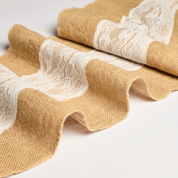 Chemin de Table en toile de jute avec dentelle