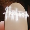 location neon mariage