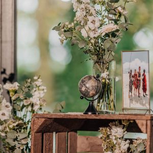 Globe noir et or - H22