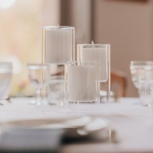 Trio de vases avec bougie suspendue