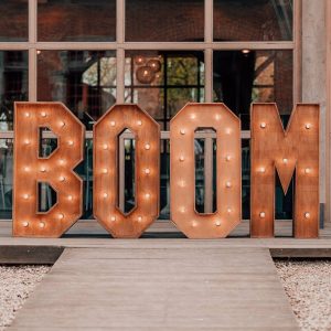 Lettres Lumineuses " BOOM "