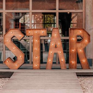 Lettres Lumineuses " STAR "