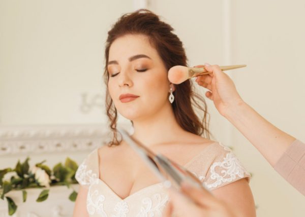 Kit de survie mariage : l'indispensable de la mariée ! - Locadeco